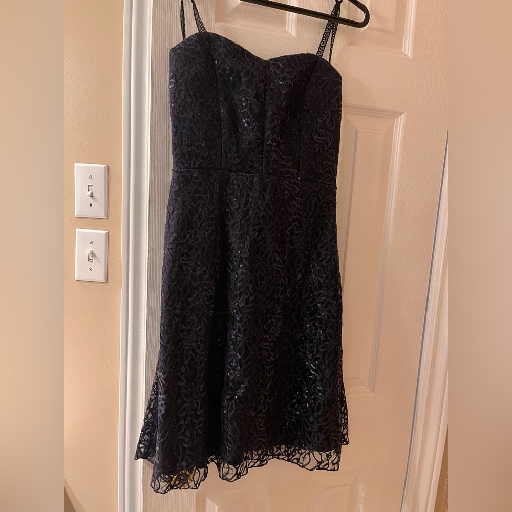 Joli strapless sequin dress